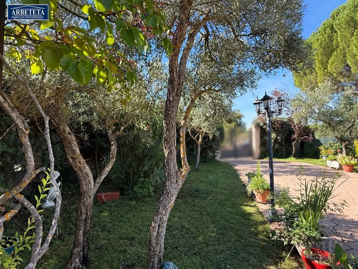 Maison rustique avec jardin à vendre à Humanes, imagen 2