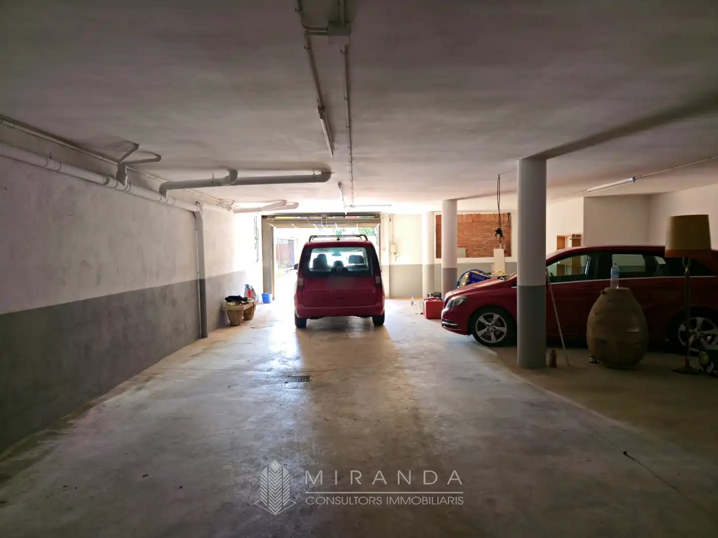 Parking de Casa o chalet en venta en Mataró con Aire acondicionado, Calefacción y Jardín privado