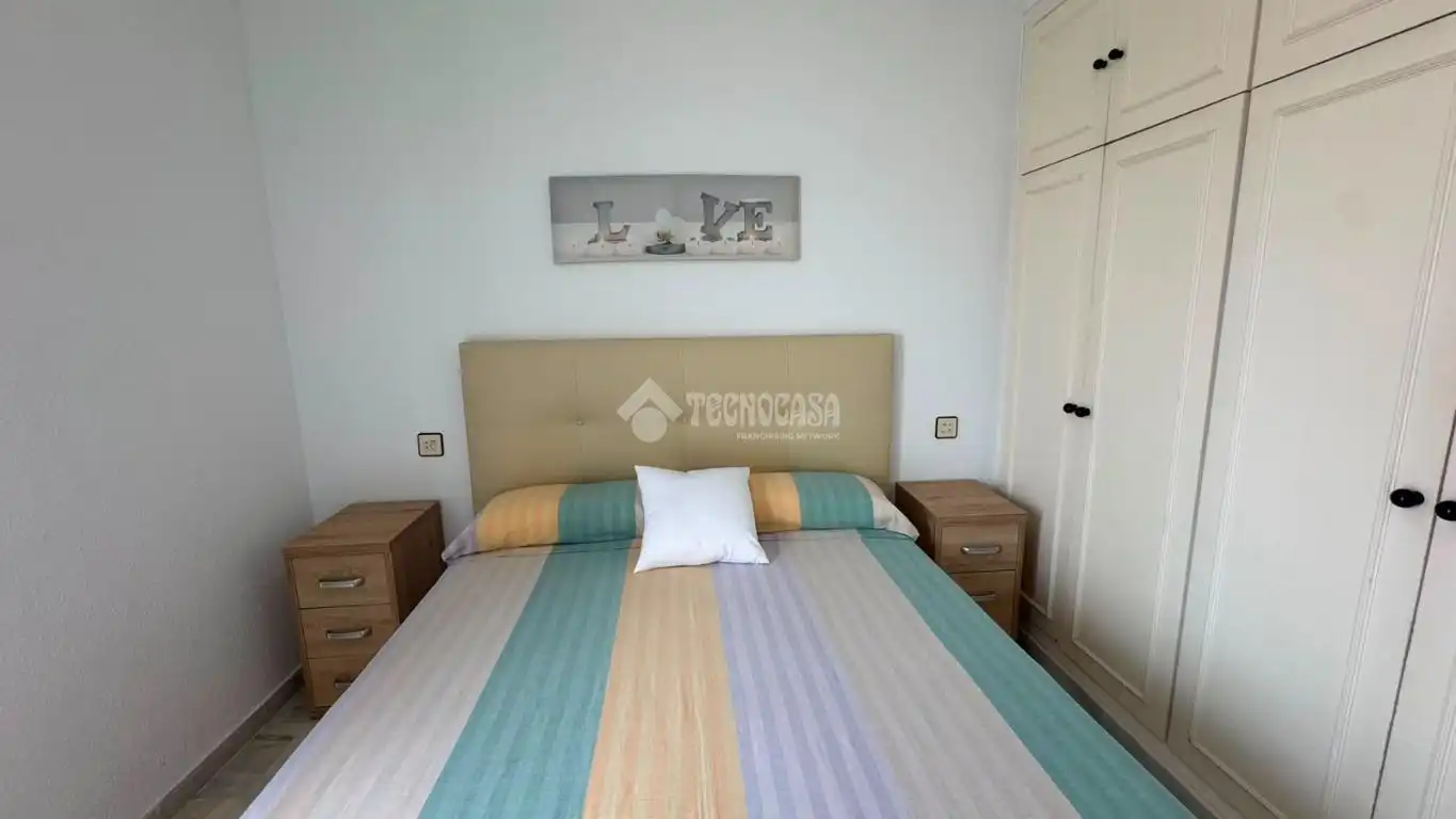 Habitación de Dúplex en venta en Motril con Terraza, Piscina y Piscina comunitaria