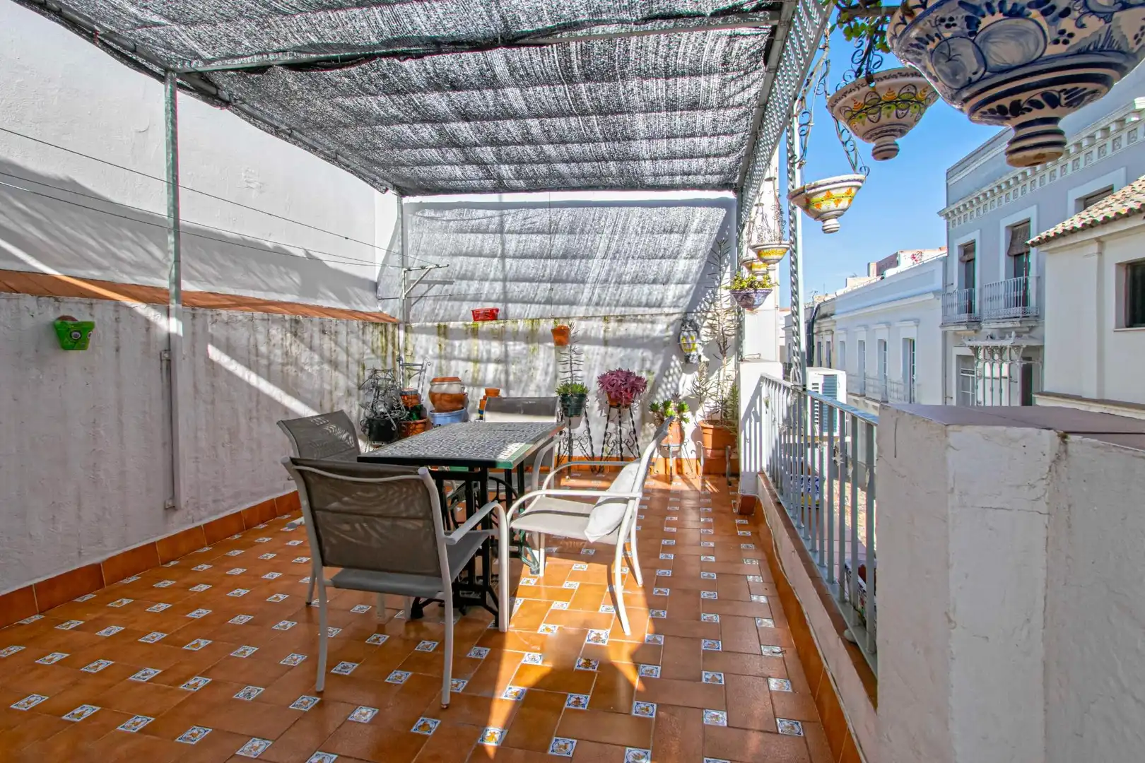 Terrace of Buildings for sale in Sevilla