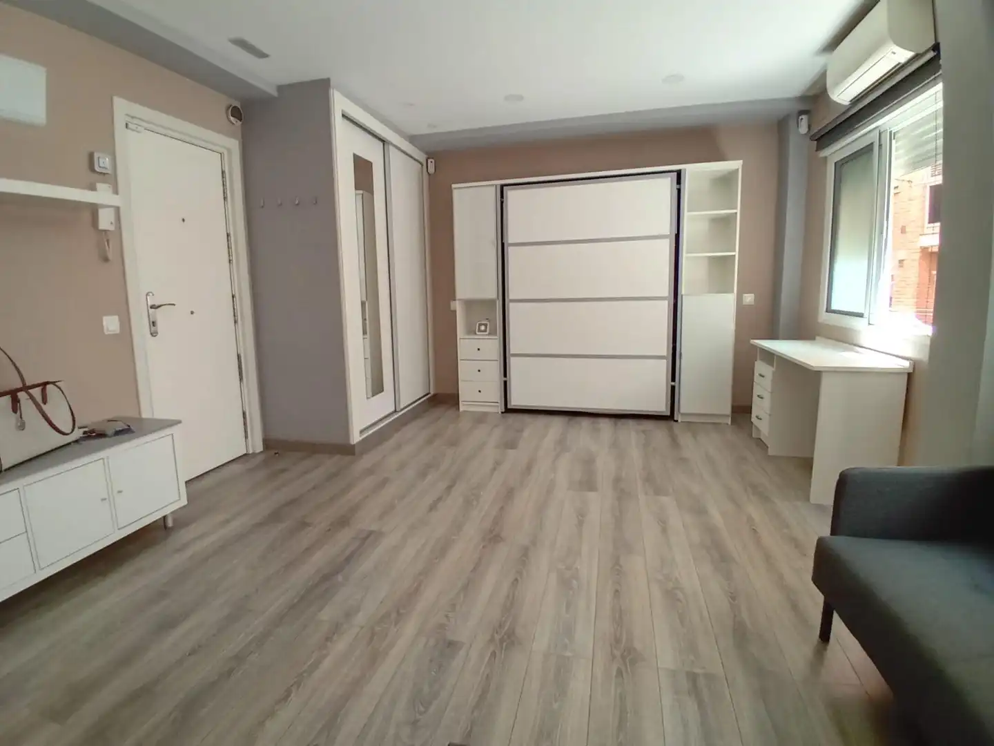 Studio with lift for sale in Centro Urbano, imagen 2