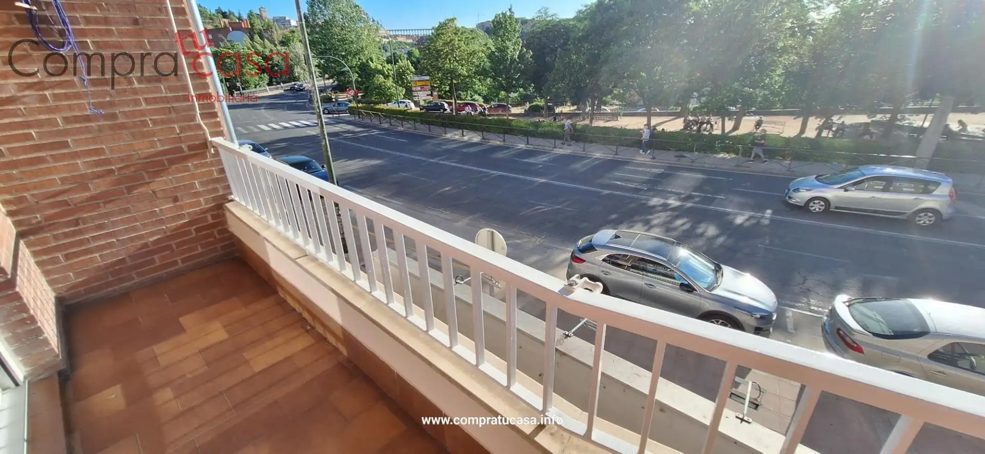 Vista exterior de Pis de lloguer en Segovia amb Calefacció, Terrassa i Moblat