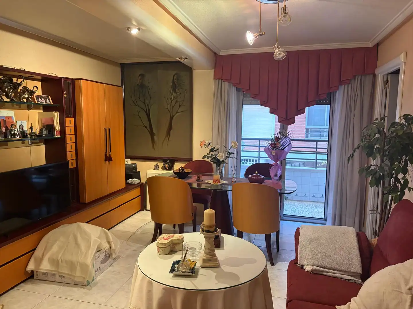 Sala de estar de Piso en venta en Villena con Horno, Balcón y Internet