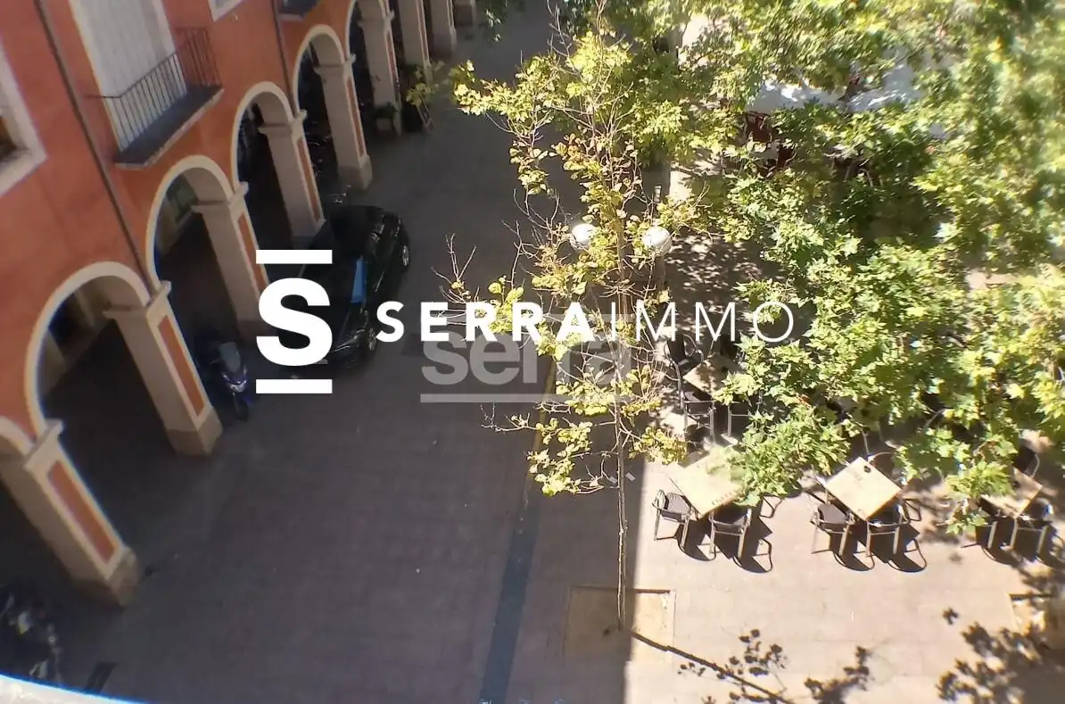 Vista exterior de Edificio en venta en Vilafranca del Penedès