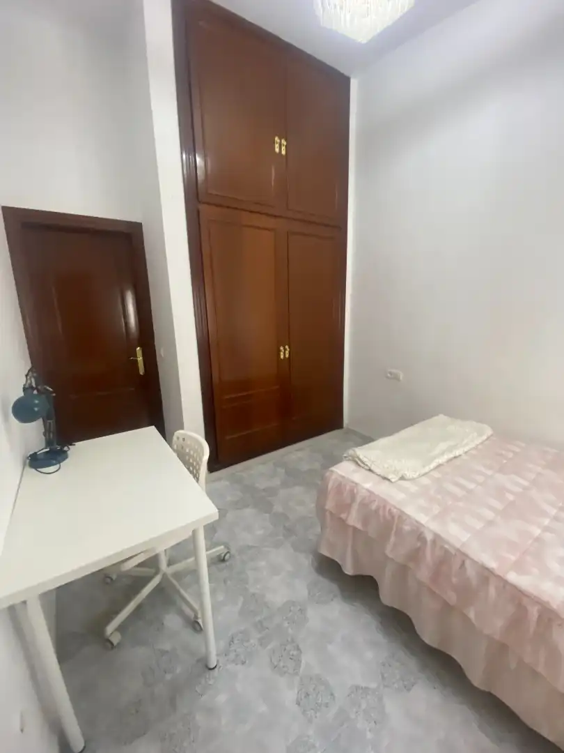 Habitación de Casa o chalet de alquiler en Málaga con Aire acondicionado, Terraza y Amueblado