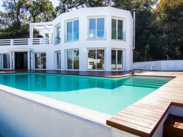 Flat with balcony for sale in Elviria - Cabopino