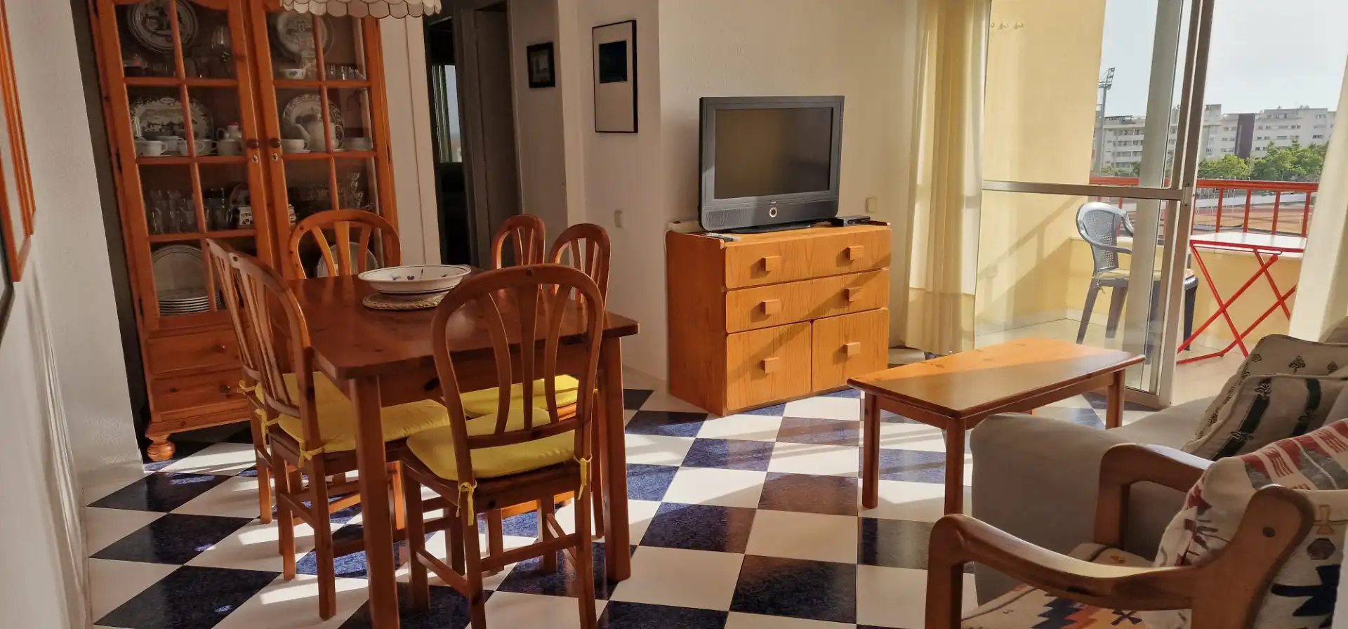Wohnzimmer von Wohnung zum Verkauf in Isla Cristina mit Terrasse, Möbliert und Mikrowelle