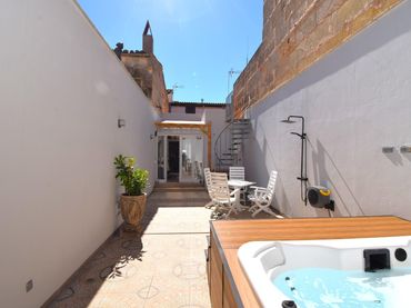 Detached house with garden for sale in Muro