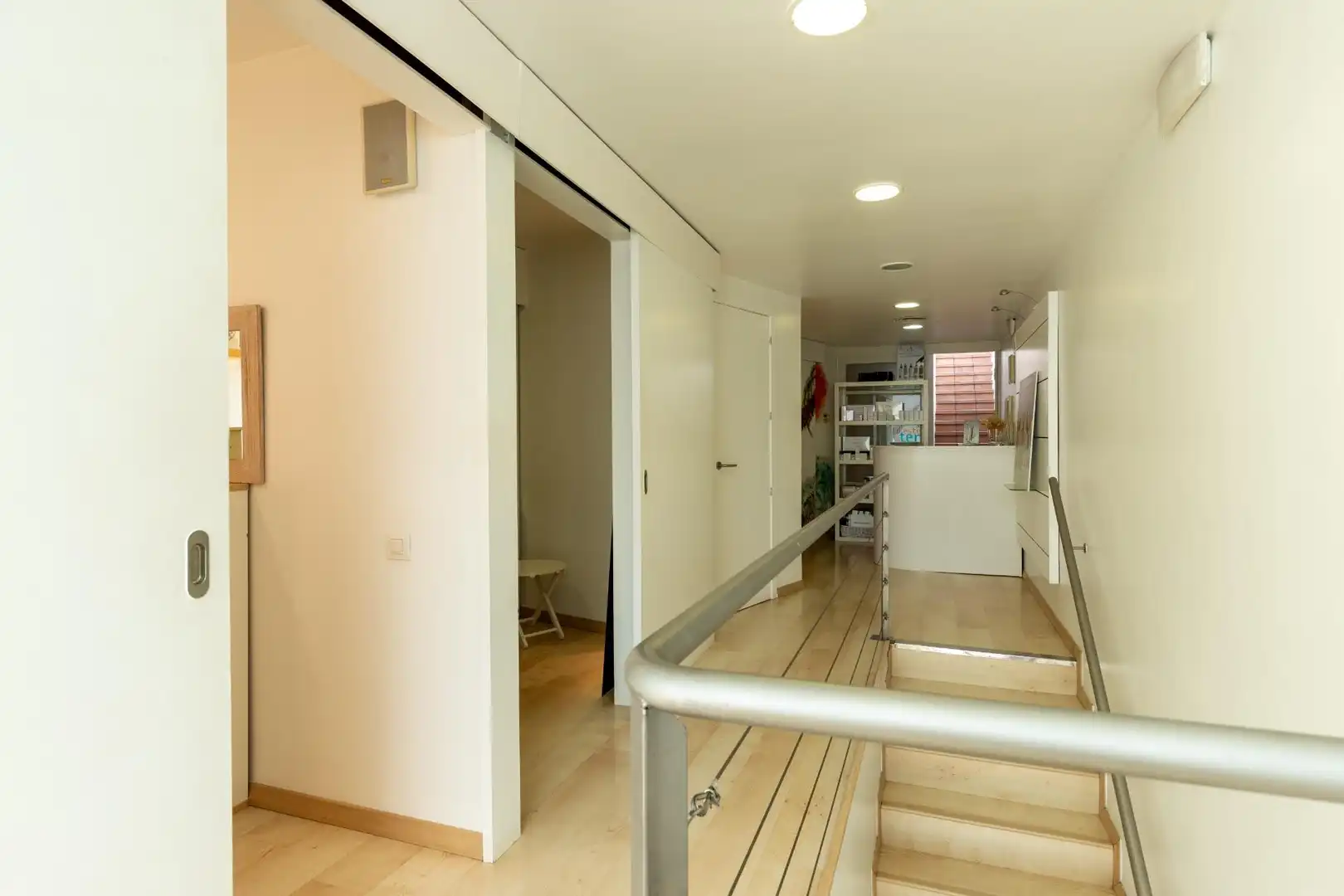 Haus oder Chalet zum Verkauf in Viladecavalls mit Privatgarten, Terrasse und Abstellraum