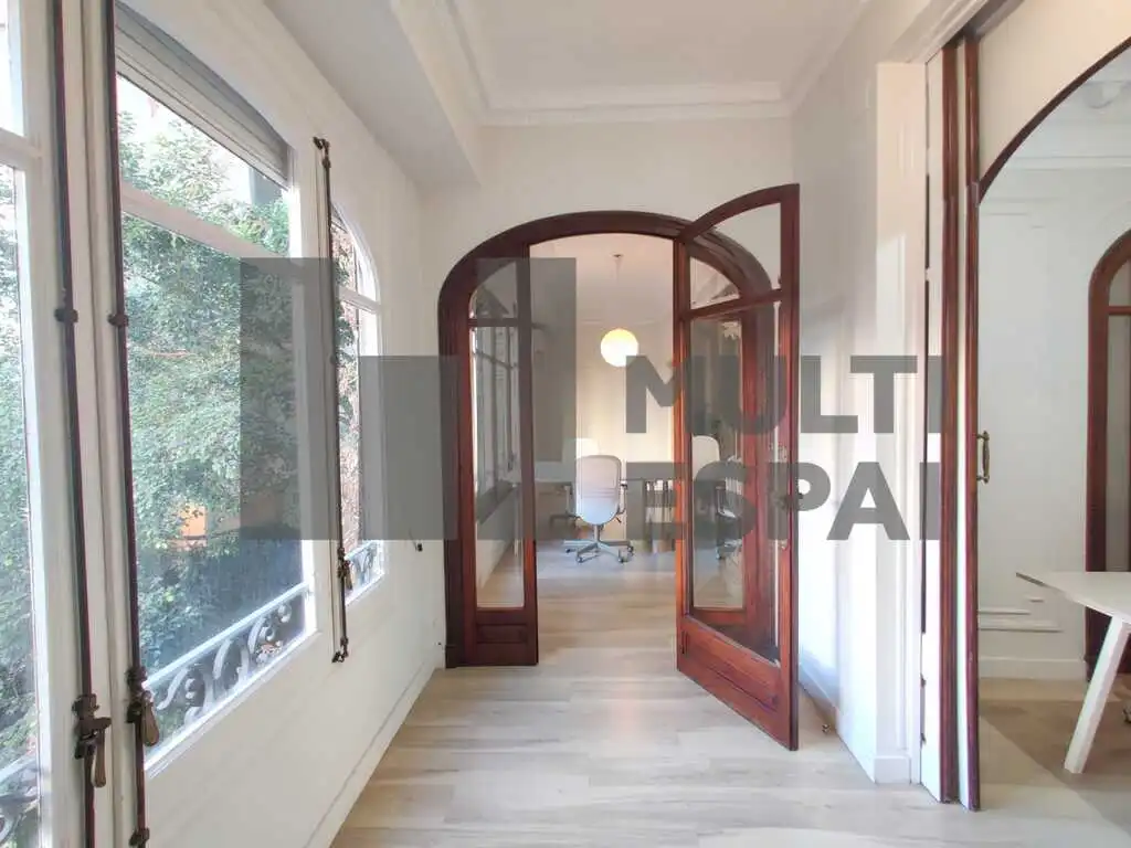 Office space with lift to rent in Carrer de Balmes, imagen 16