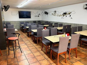 Local comercial en venta en La Roureda