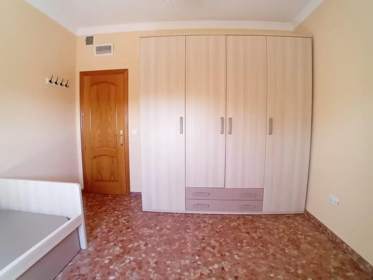 Villa con giardino in affitto a Periurbano Oeste - Sierra, imagen 26