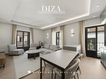Apartament amb balcó en venda a Corredera Baja de San Pablo