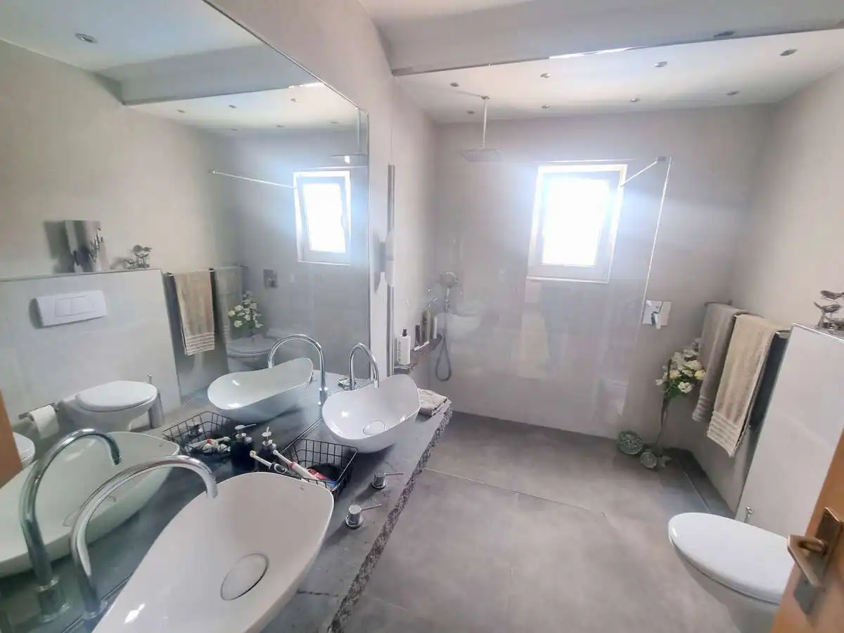 Bathroom of Houses for sale in Tías  with Air Conditioner, Private garden and Terrace