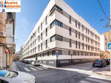 Pis amb ascensor en venda a Zaidín