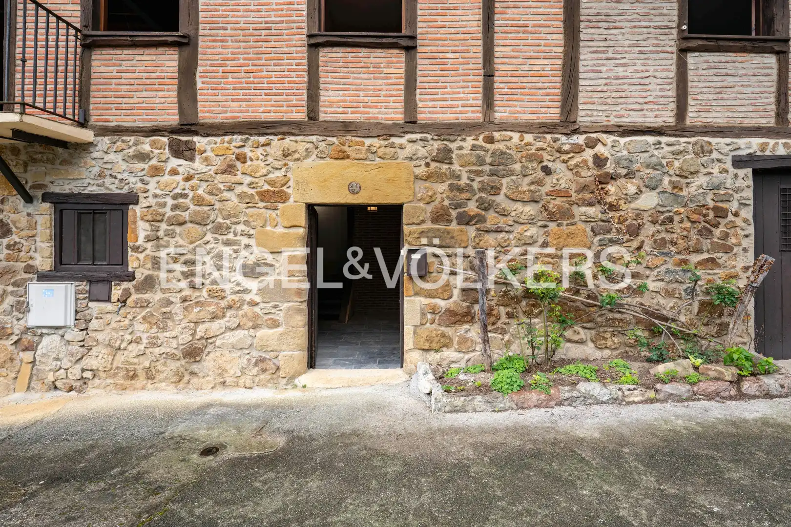 Vista exterior de Casa o chalet en venta en Donostia - San Sebastián  con Calefacción y Balcón