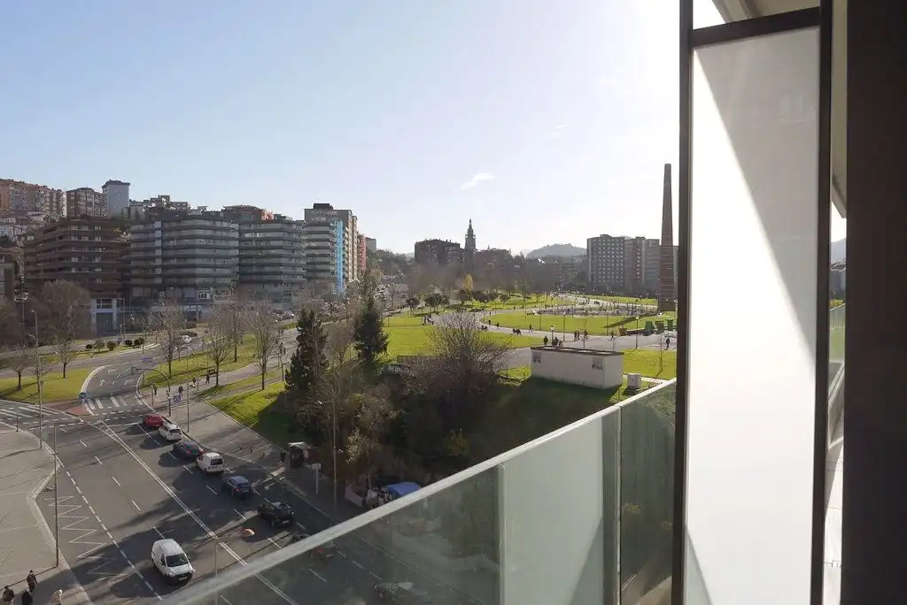 Exterior view of Flat for rent in Bilbao   with Heating, Terrace and Swimming Pool