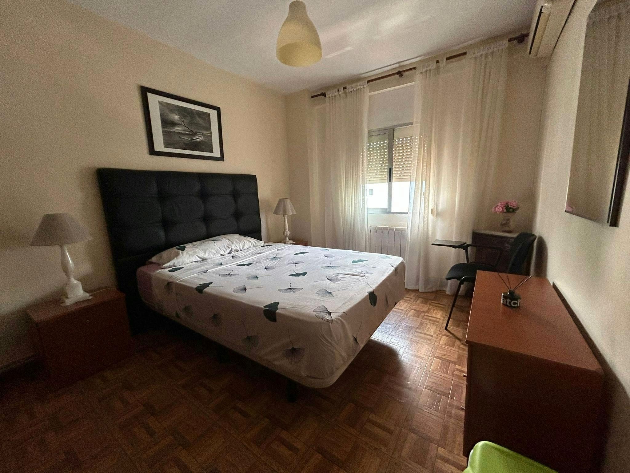 Bedroom of Flat to share in Torrejón de Ardoz  with Heating, Washing machine and TV