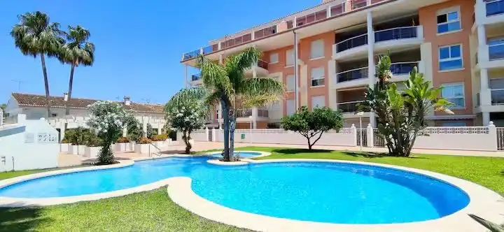 Schwimmbecken von Wohnungen zur Miete in Dénia mit Klimaanlage, Heizung und Terrasse