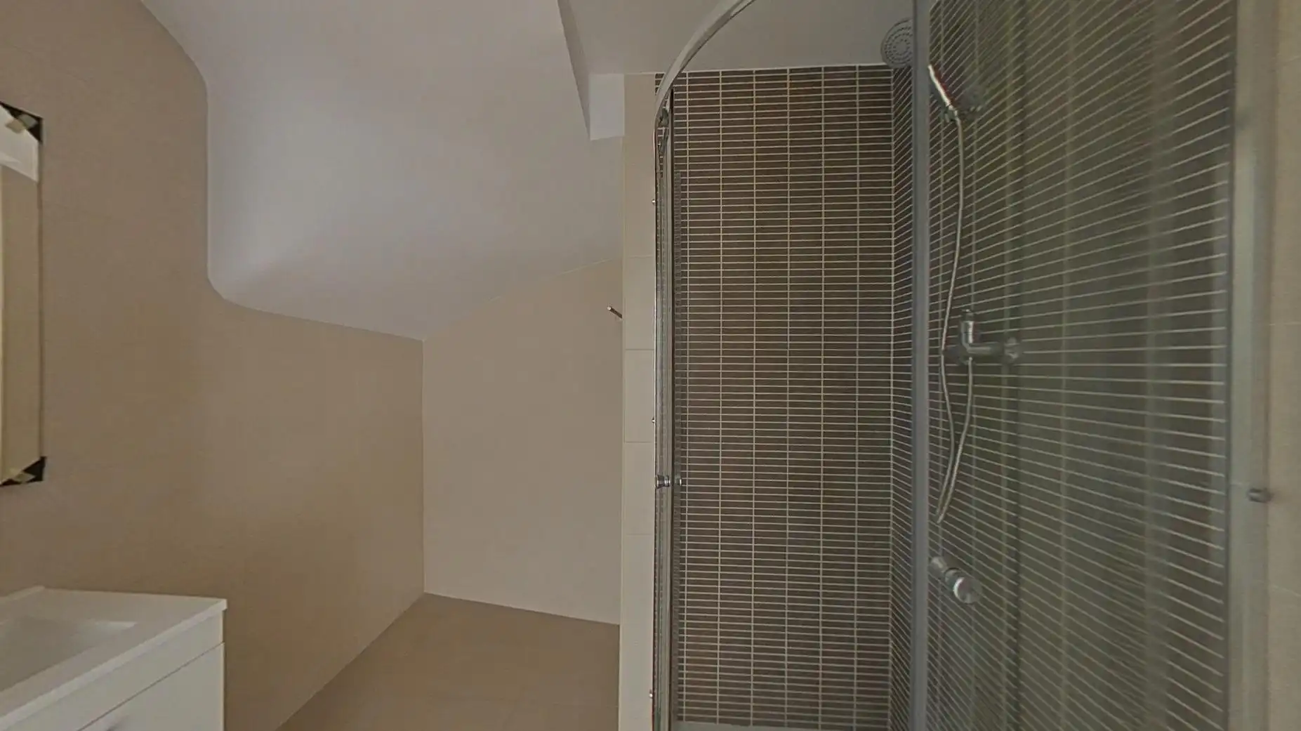 Piso en venta en Av Abat Marcet, Zona Esportiva