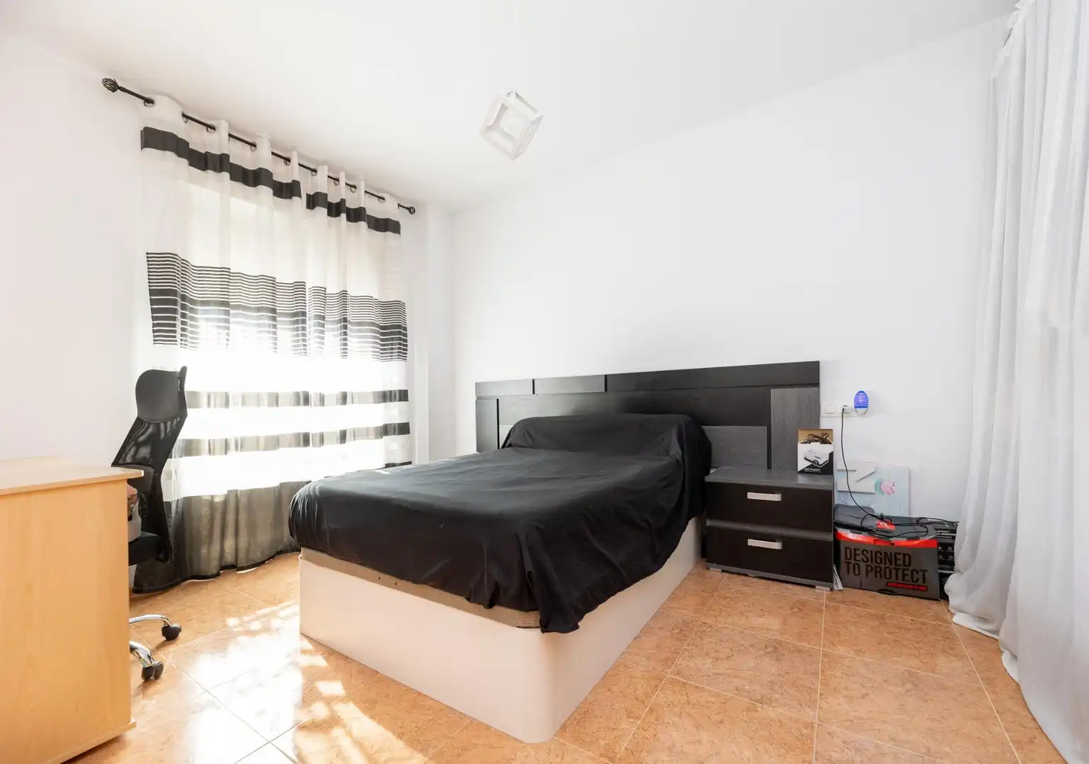 Schlafzimmer von Einfamilien-Reihenhaus zum Verkauf in Vegas del Genil mit Klimaanlage