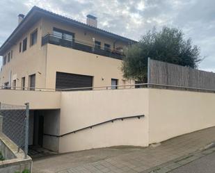 Außenansicht von Wohnung zum verkauf in Olèrdola mit Terrasse