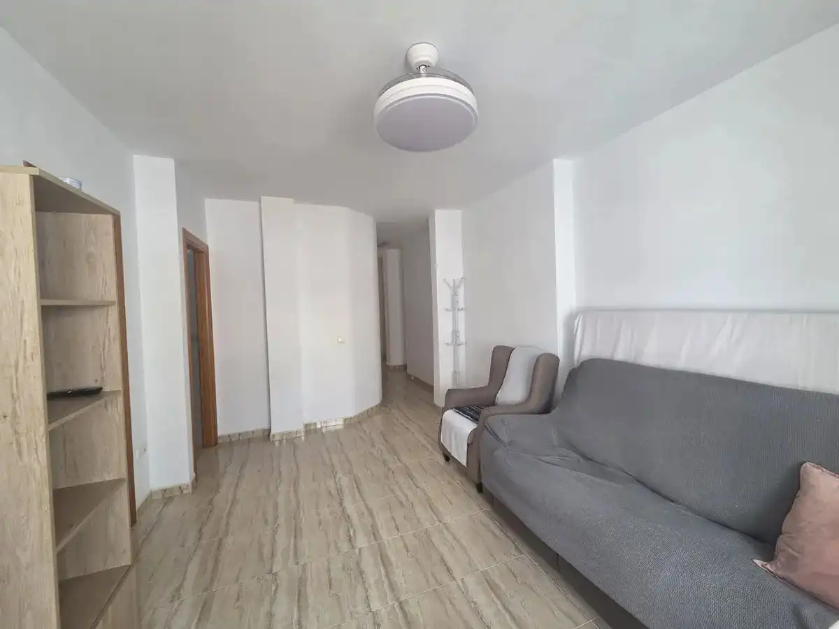 Sala d'estar de Àtic en venda en Vélez-Málaga amb Aire condicionat i Terrassa