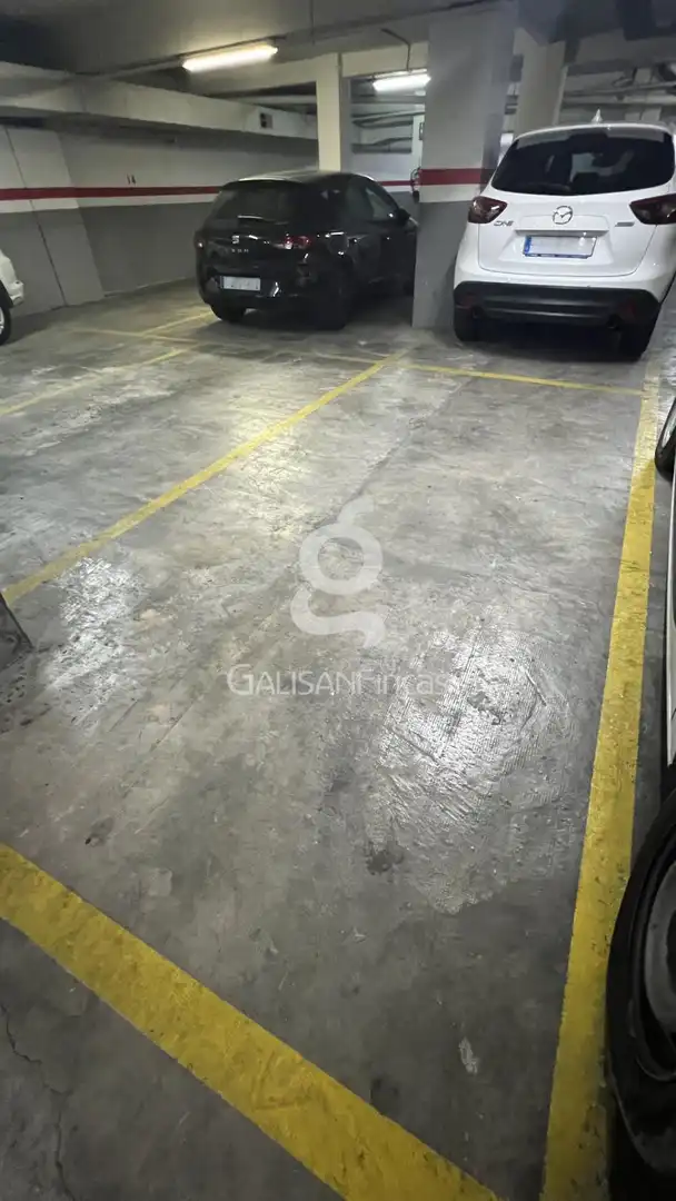 Individual for sale in Enric Prat de la Riba 131, imagen 2