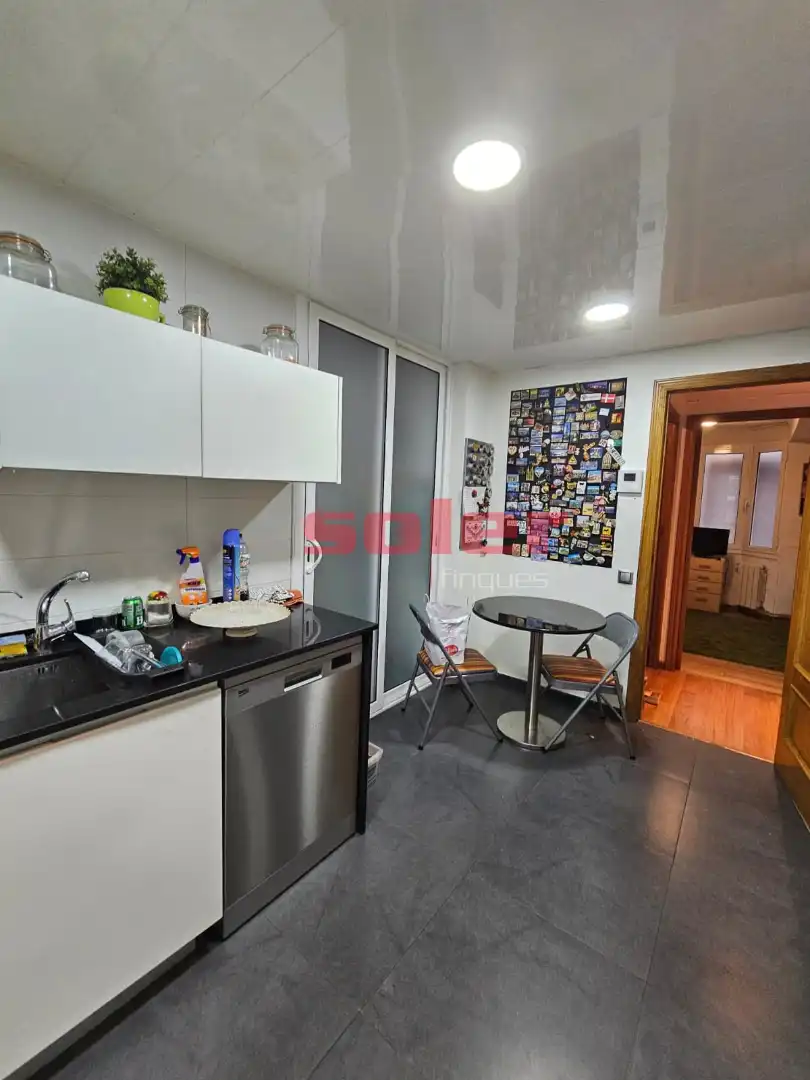 Cocina de Piso en venta en Barcelona con Aire acondicionado y Calefacción