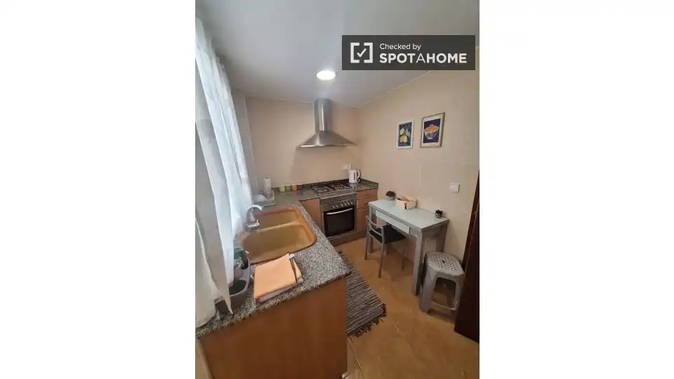 Kitchen of Flat for rent in Moncada  with Air Conditioner, Heating and Furnished