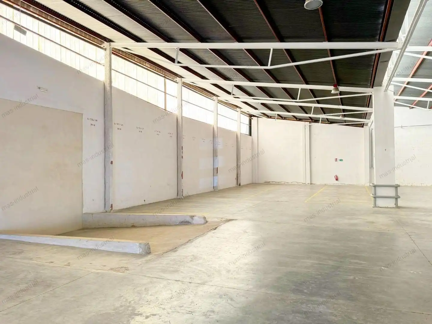 Nave industrial en venta en Paterna