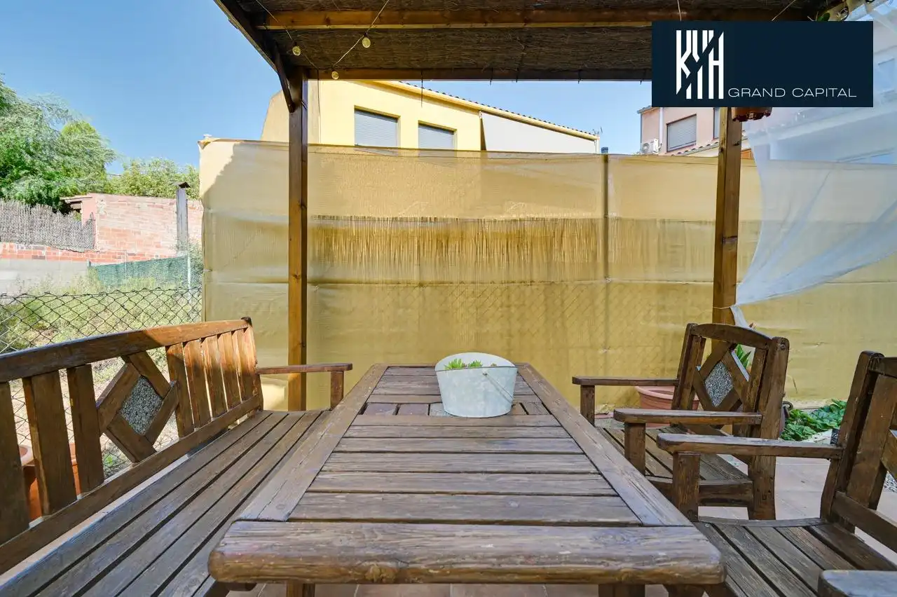 Maison mitoyenne avec terrasse à vendre à Plaça Mestre Mas i Ros, imagen 7