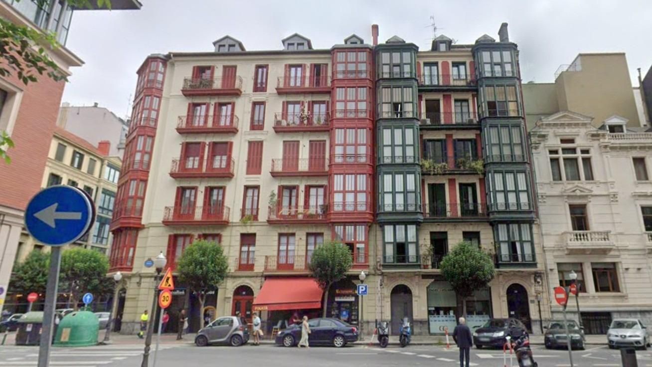 Exterior view of Flat for sale in Bilbao   with Heating and Balcony