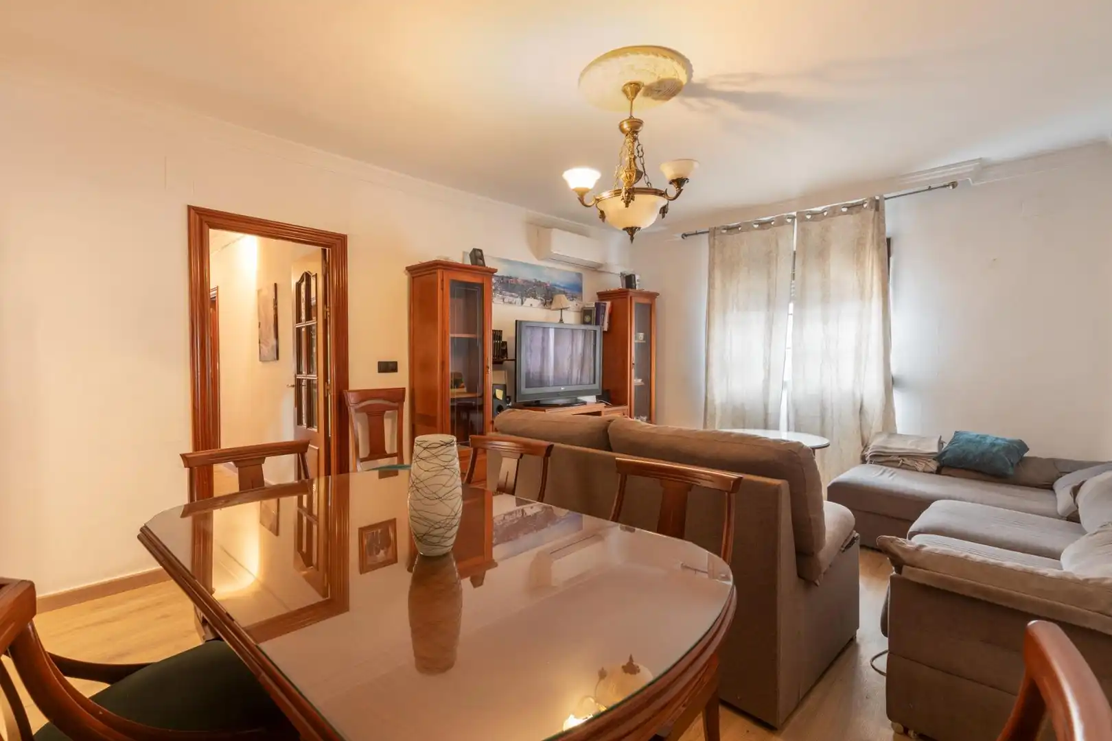Sala d'estar de Casa o xalet en venda en Iznalloz