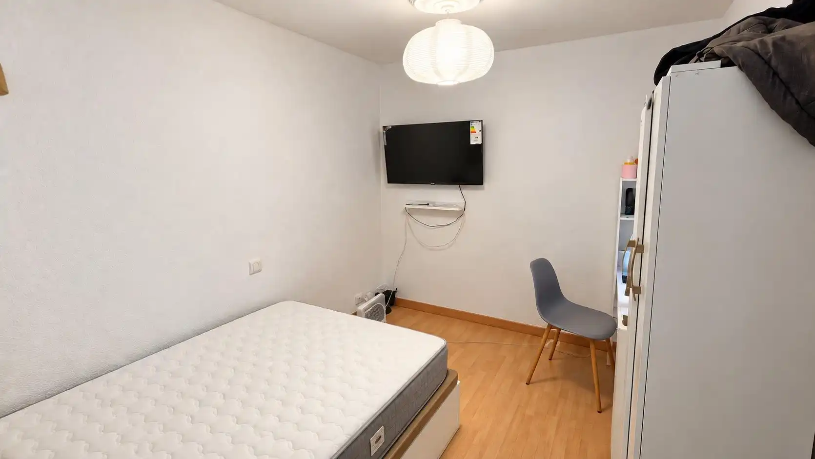 Flat with terrace for sale in Calle Calle Maestro Caballero, imagen 11