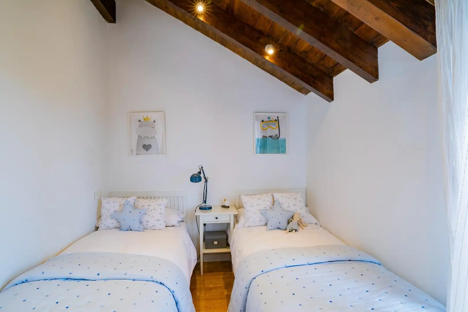 Dormitori de Casa o xalet en venda en Sabiñánigo amb Calefacció, Jardí privat i Terrassa