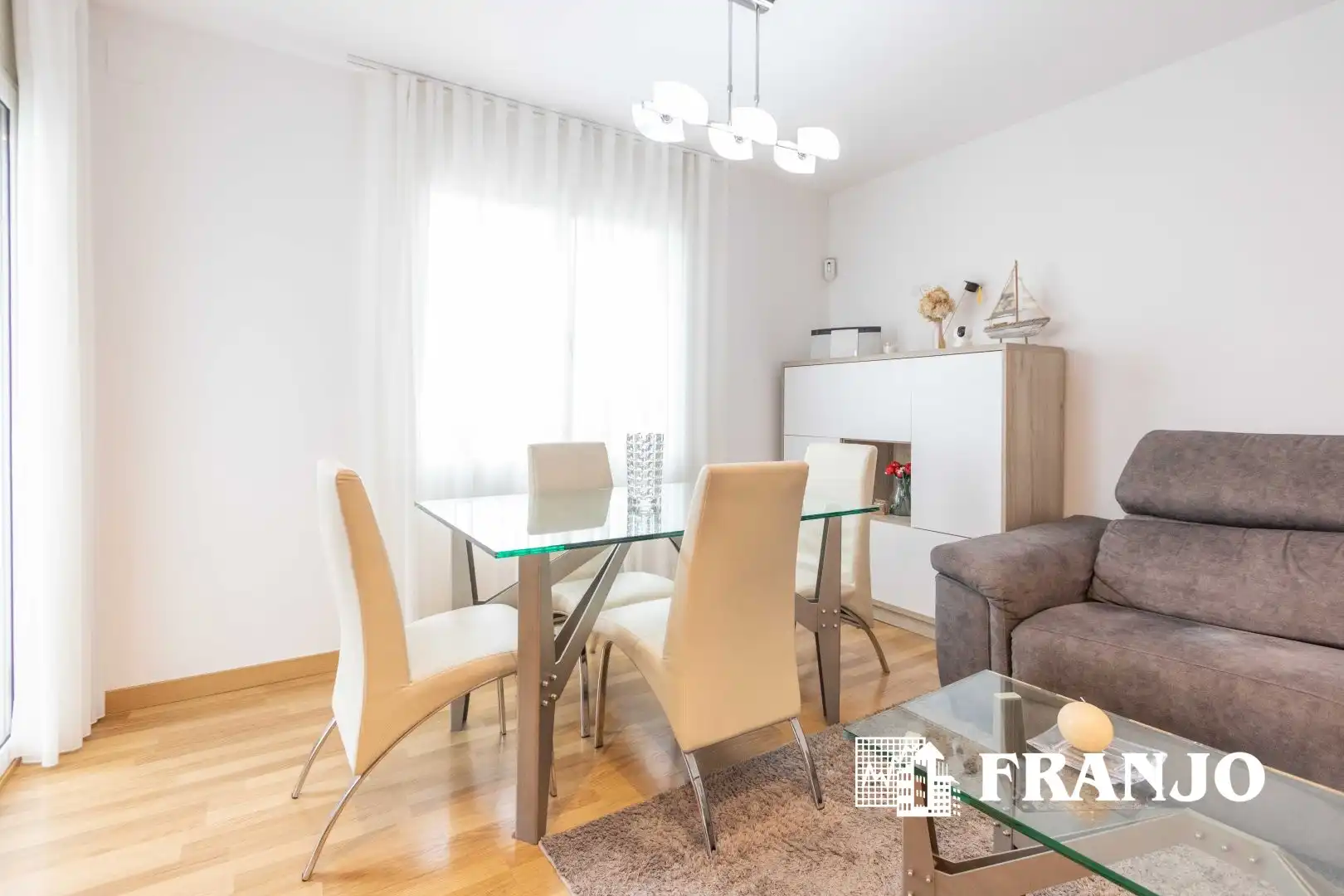 Living room of Flat for sale in Creu de Barberà - Sector Sud
