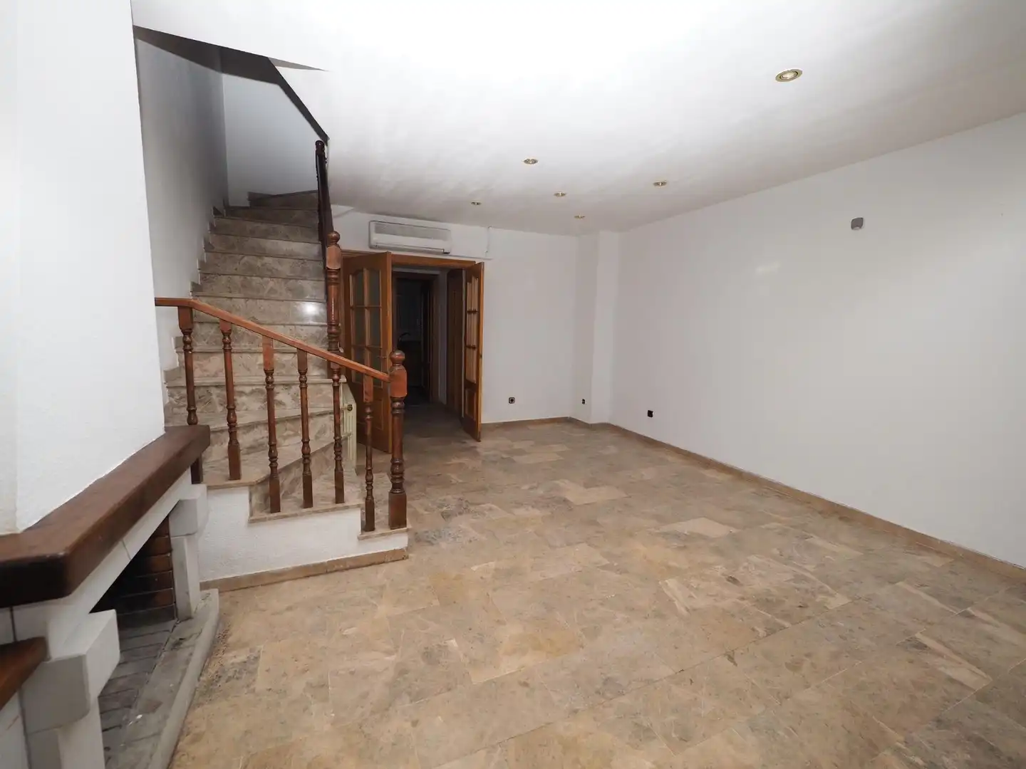 Detached homes for sale in Rubí  with Heating, Terrace and Balcony