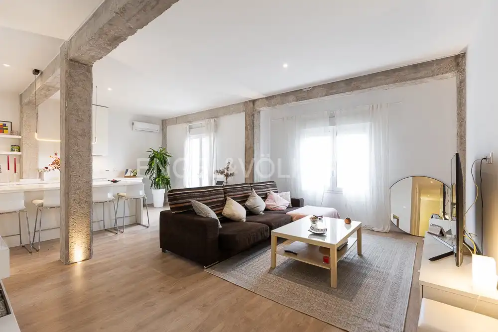 Living room of Flat for rent in Valencia  with Air Conditioner, Heating and Parquet flooring