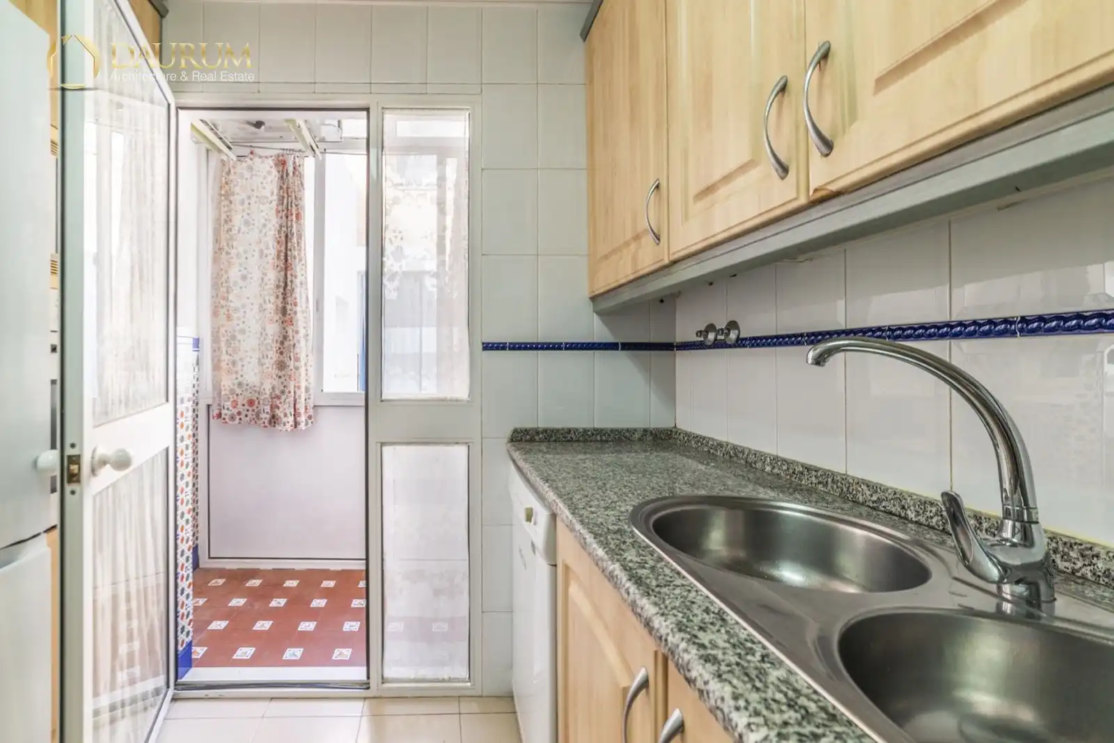 Kitchen of Duplexes for sale in La Algaba  with Air Conditioner, Heating and Terrace
