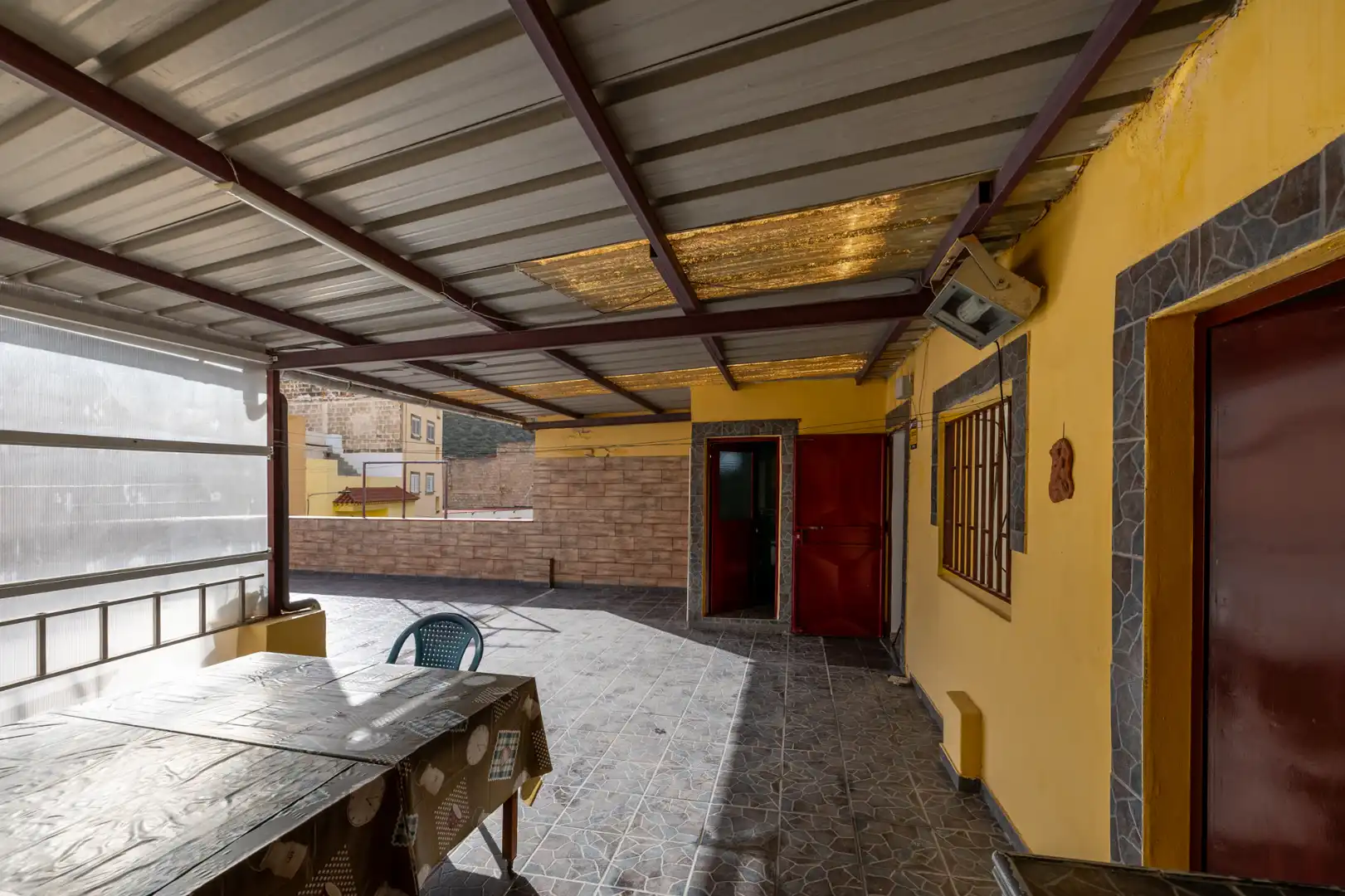 Terraza de Casa adosada en venta en Las Palmas de Gran Canaria con Terraza y Alarma