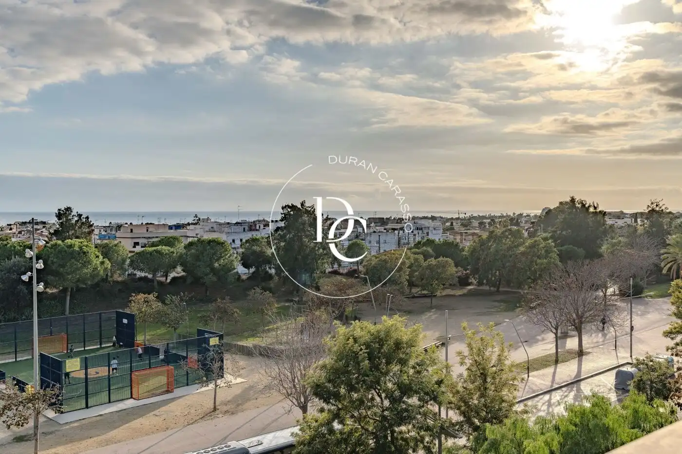 Penthouse with balcony for sale in Carrer de Manuel Llopis de Casades, imagen 6