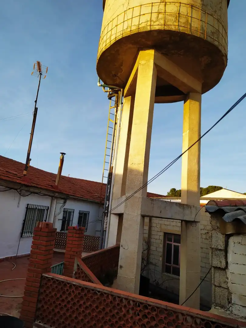 Außenansicht von Wohnung zum Verkauf in Villalgordo del Júcar mit Terrasse