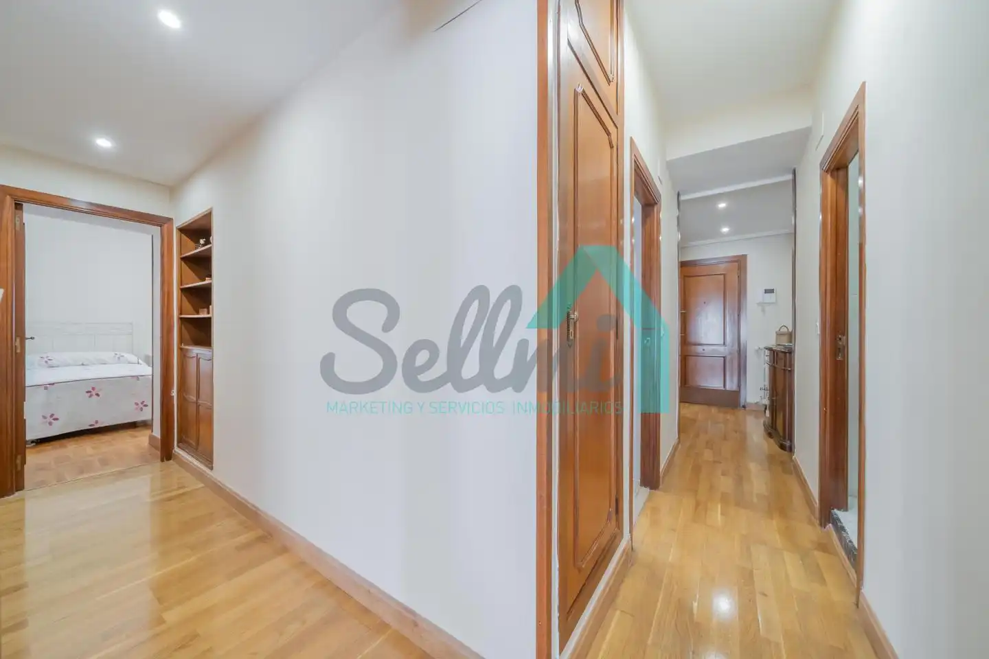 Flat for rent in Oviedo   with Heating, Parquet flooring and Terrace