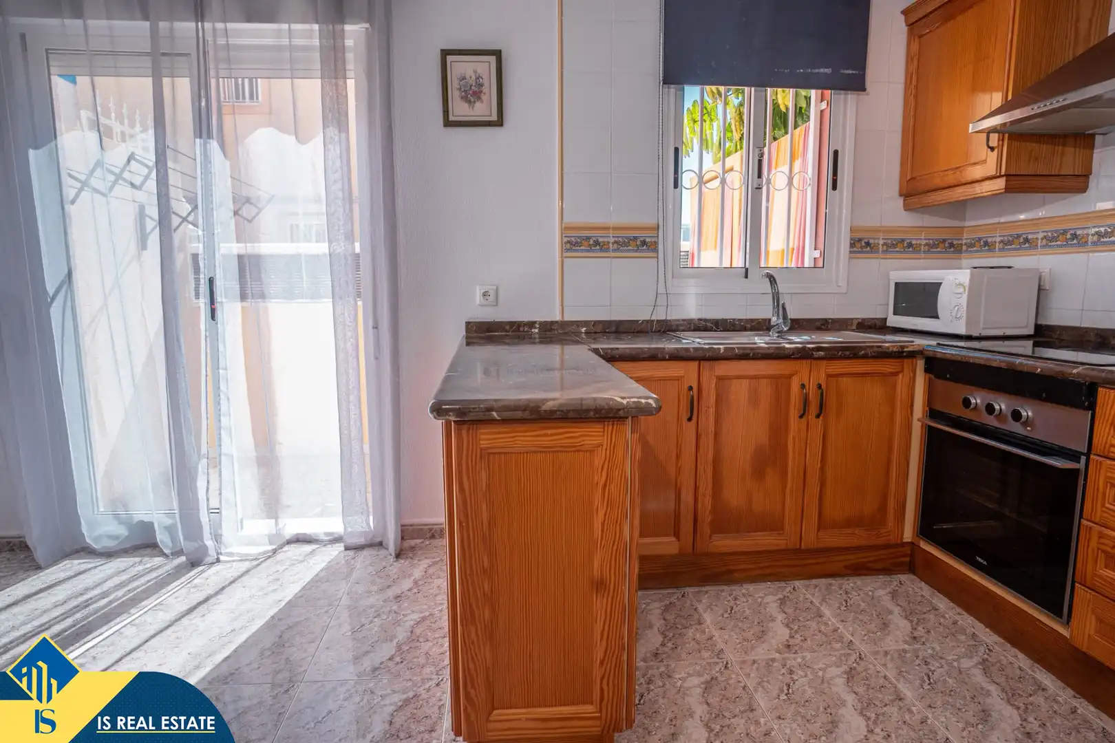 Cuina de Casa o xalet en venda en Torrevieja amb Aire condicionat, Calefacció i Terrassa