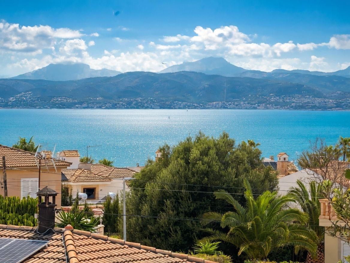 Exterior view of Houses for sale in Llucmajor  with Private garden