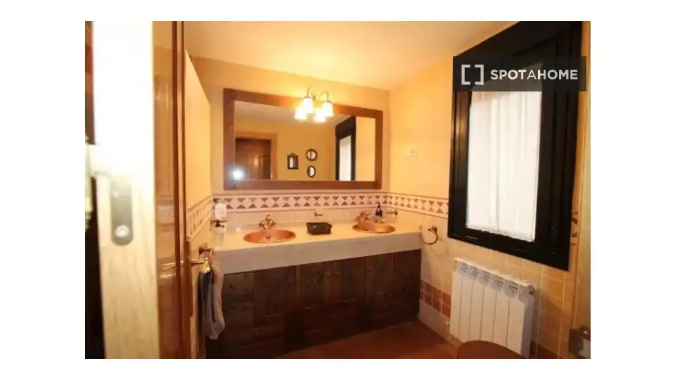 Room in San Martín de la Vega