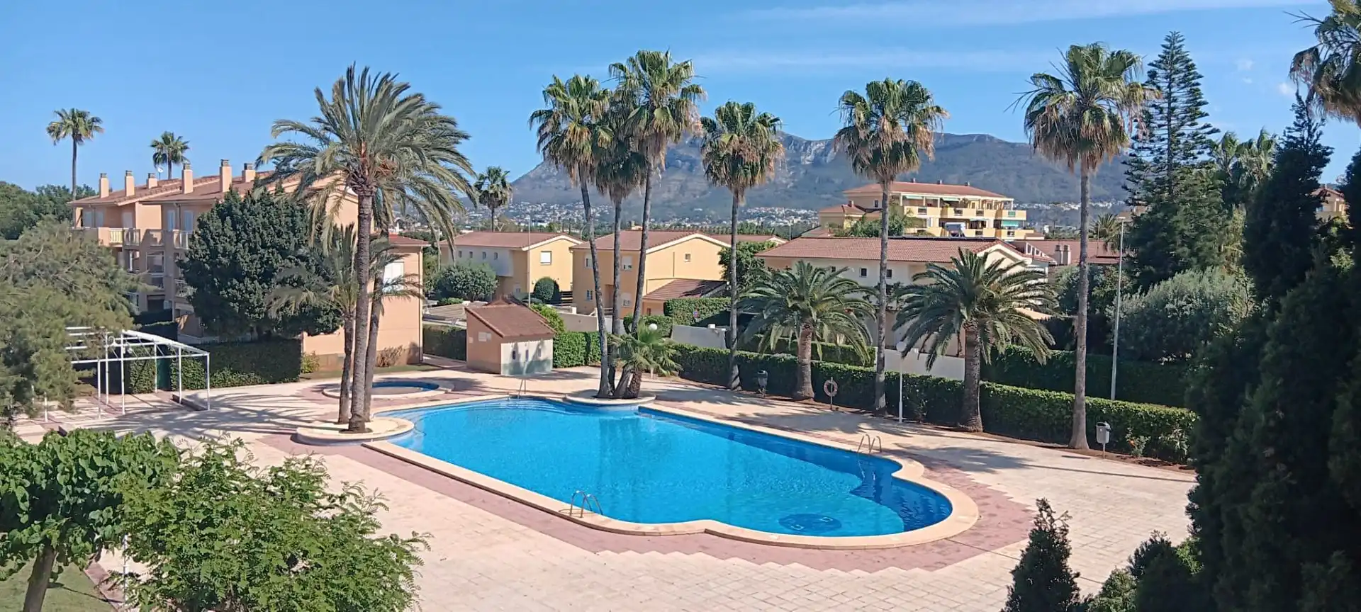 Piscina de Ático en venta en Dénia con Aire acondicionado, Calefacción y Terraza
