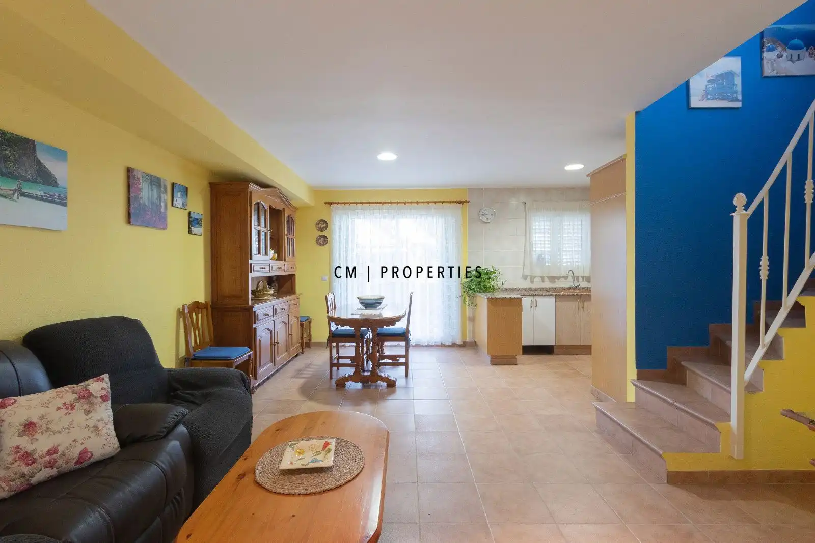 Living room of Detached homes for sale in Sagunto / Sagunt  with Air Conditioner, Terrace and Oven