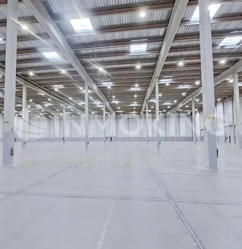 Industriegebäude mit Aufzug zur Miete in Cabanillas del Campo, imagen 7